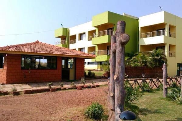 Sagar Raj Beach Resort Harnai Exterior photo